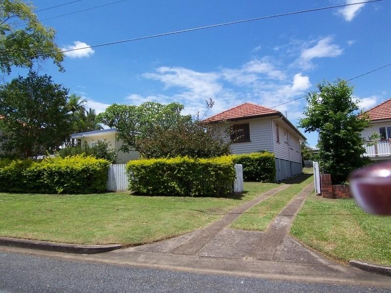 28 Cressey Street, Wavell Heights QLD 4012