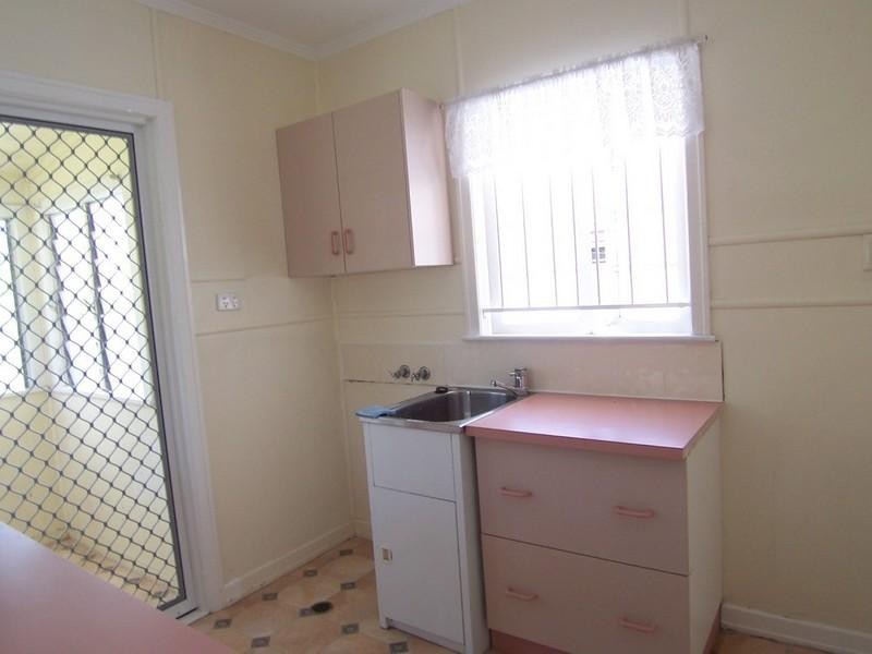 28 Cressey Street, Wavell Heights QLD 4012