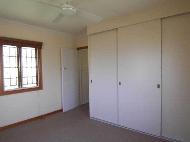 28 Cressey Street, Wavell Heights QLD 4012