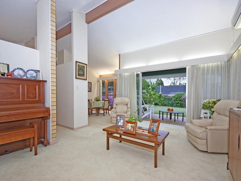 15 Ashley Road, Chermside West QLD 4032