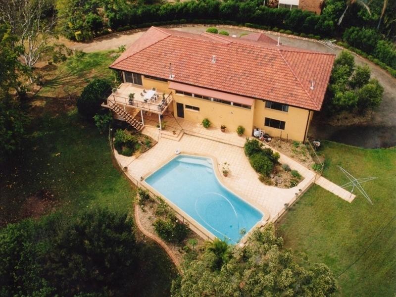 18 Cowie Road, Carseldine QLD 4034