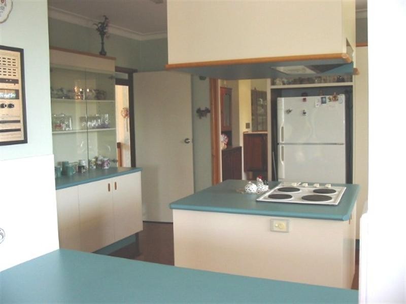 18 Cowie Road, Carseldine QLD 4034