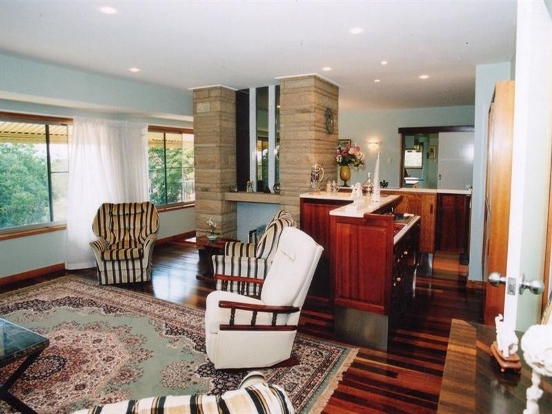 18 Cowie Road, Carseldine QLD 4034