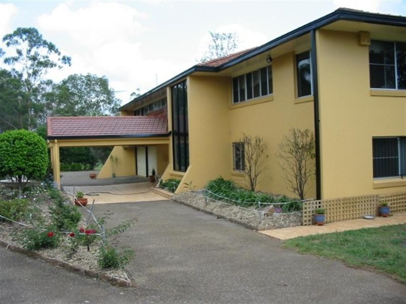 18 Cowie Road, Carseldine QLD 4034