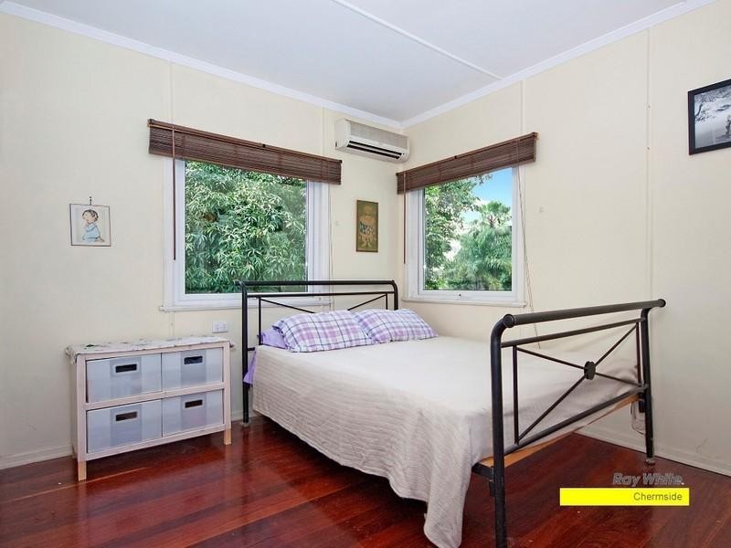 25 Park Terrace, Kedron QLD 4031