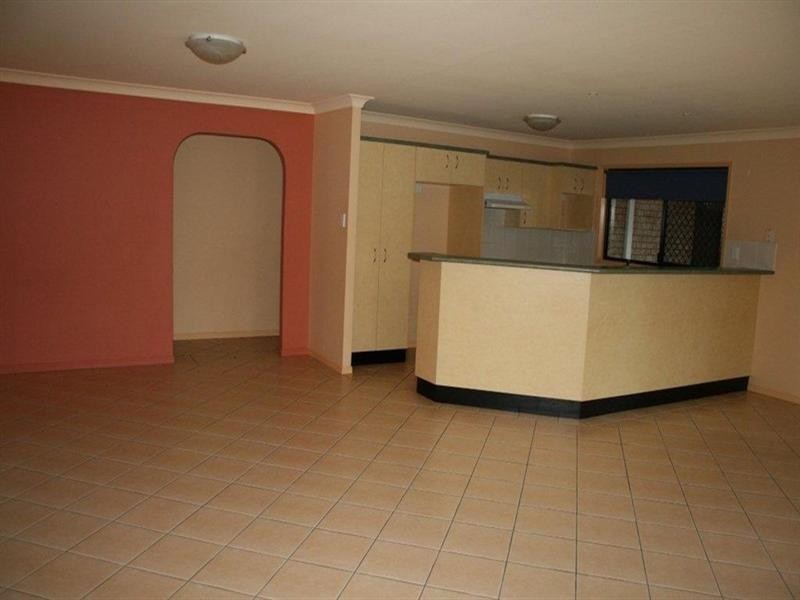 22 Silkywood Court, Warner QLD 4500