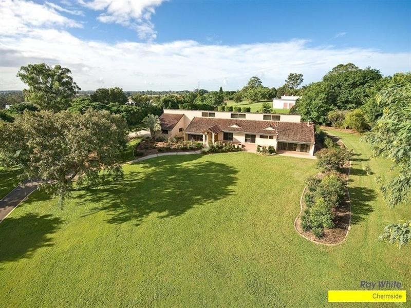 Bridgeman Downs QLD 4035