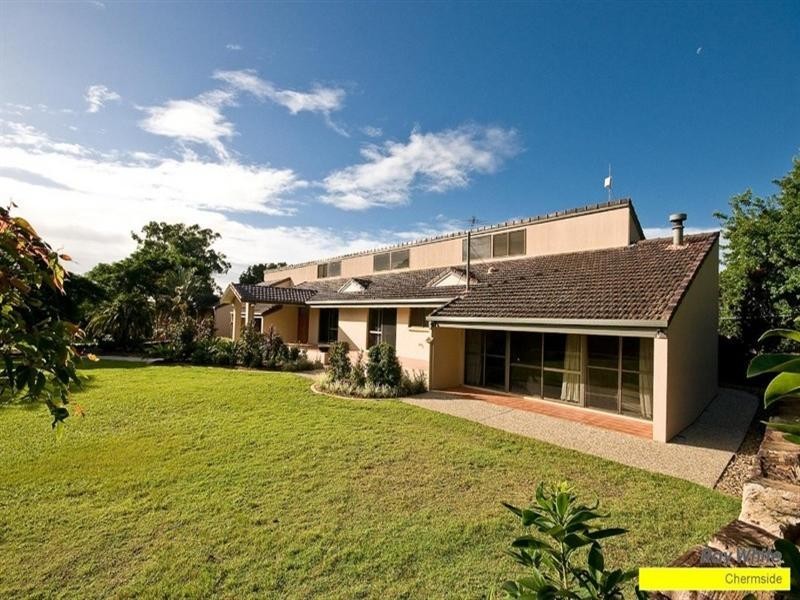 Bridgeman Downs QLD 4035