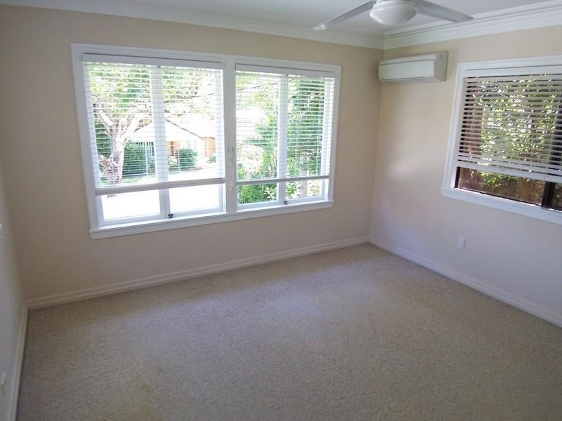 23 Ellerdale Street, Aspley QLD 4034