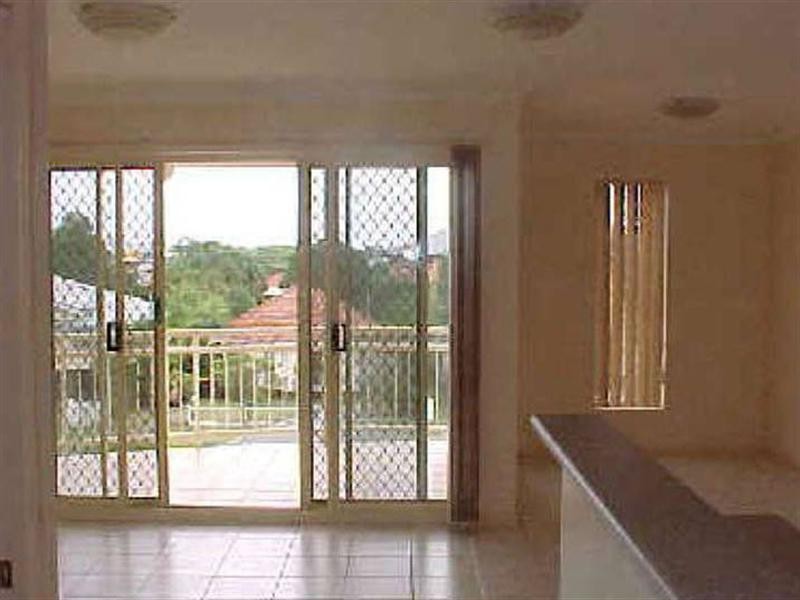 2/17 Pilba Street, Chermside QLD 4032