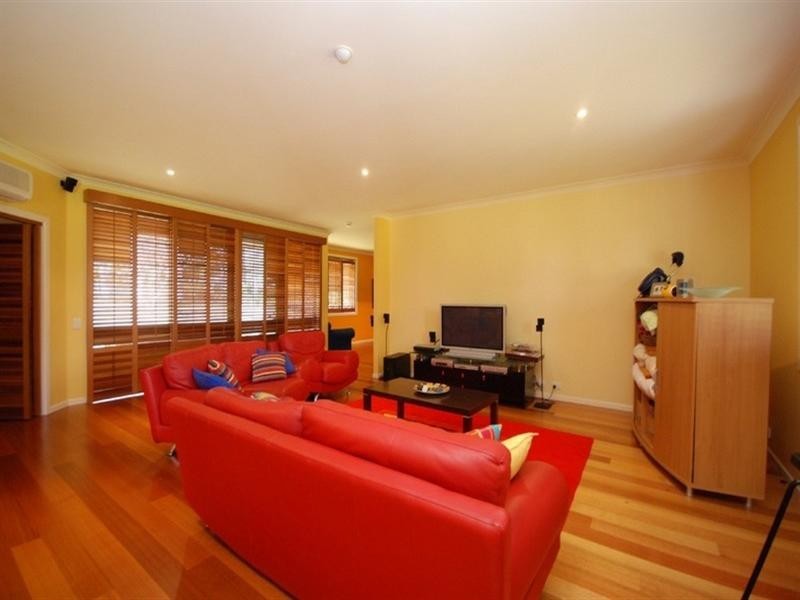 19 Priestly Road, Bridgeman Downs QLD 4035