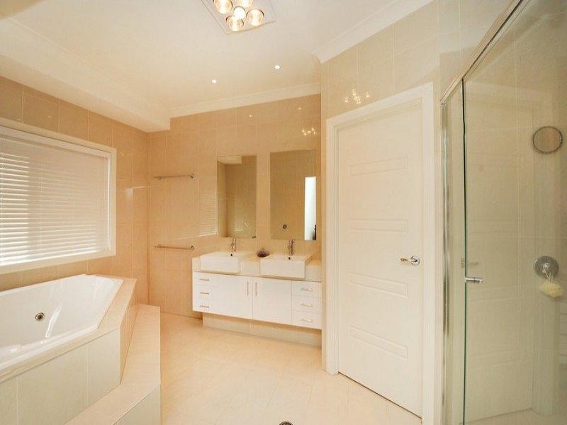 Bridgeman Downs QLD 4035