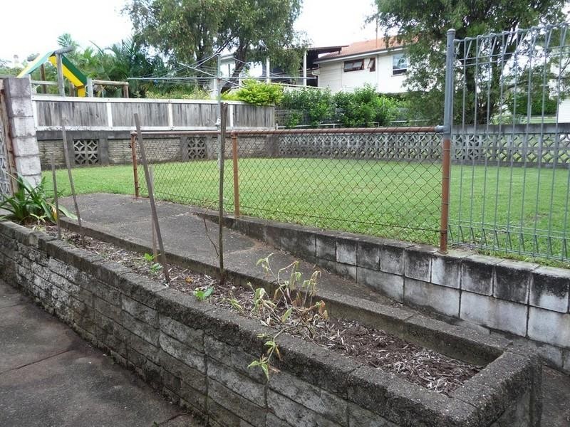 12 Billing Street, Chermside West QLD 4032