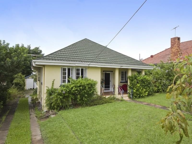 4 Exley Street, Kedron QLD 4031