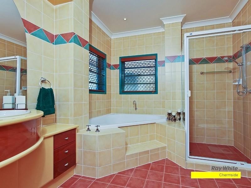 145 Streisand Drive, Mcdowall QLD 4053