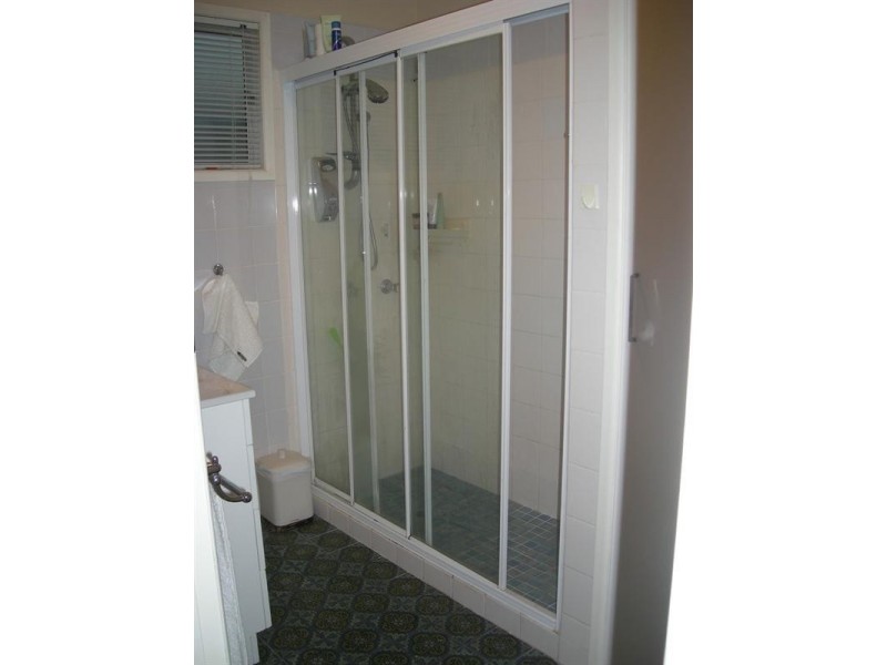 77 Bristol Road, Kedron QLD 4031