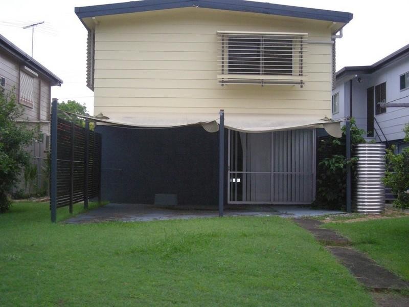 77 Bristol Road, Kedron QLD 4031