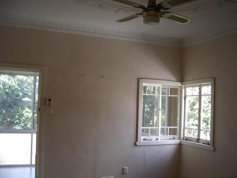 17 Rhodes Street, Stafford QLD 4053