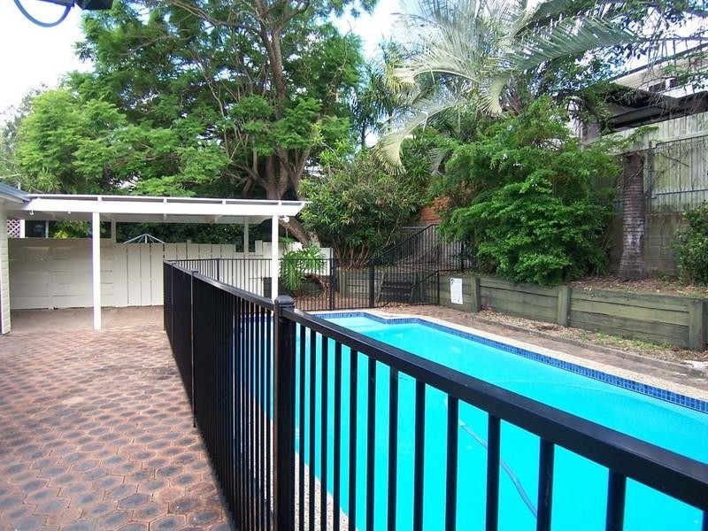 24 Barbigal Street, Stafford QLD 4053