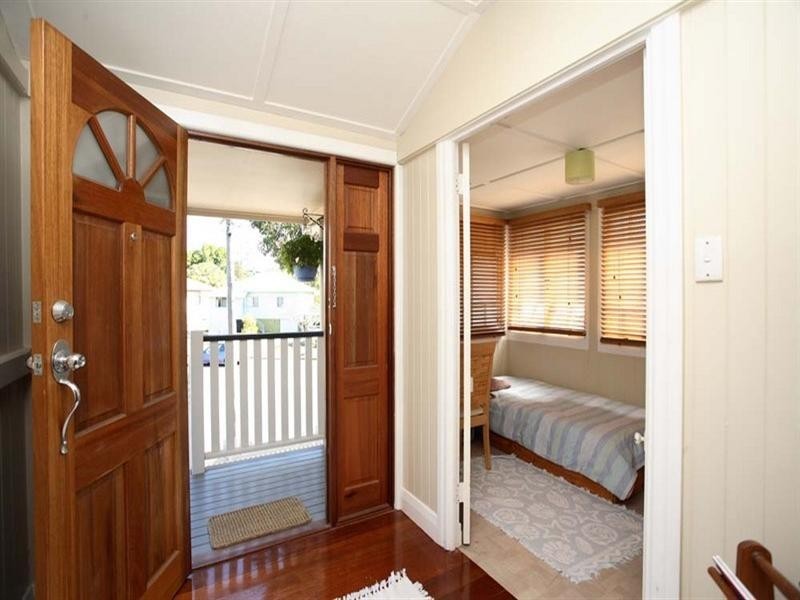 10 Pryke Street, Northgate QLD 4013