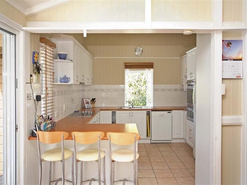 10 Pryke Street, Northgate QLD 4013