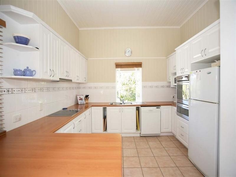 10 Pryke Street, Northgate QLD 4013