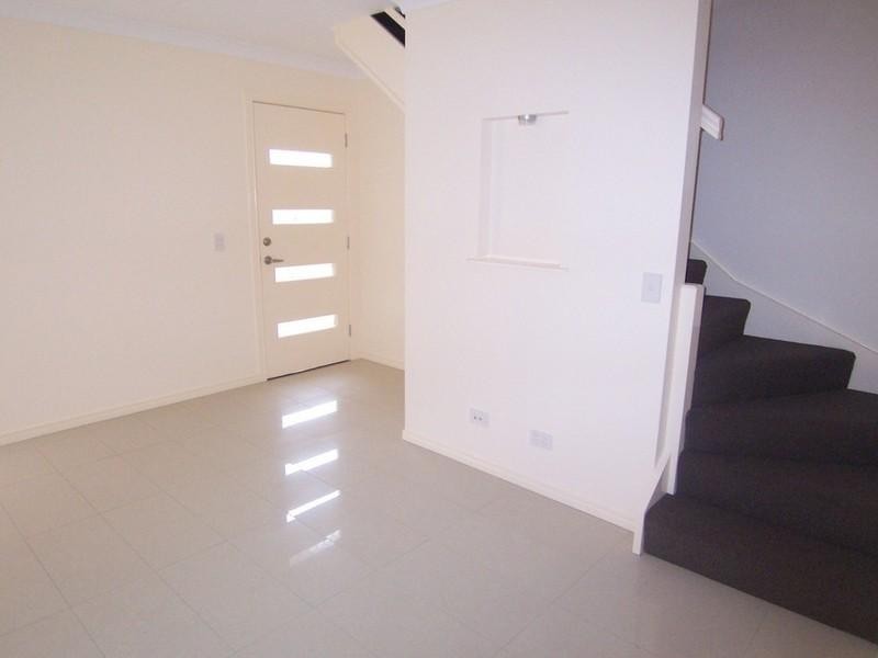 8/110 Miller Street, Chermside QLD 4032