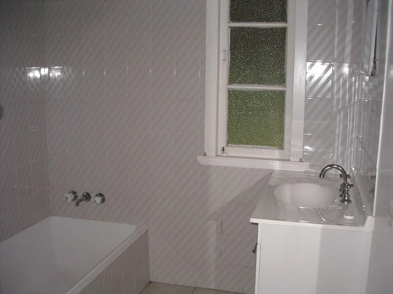 17 Newman Road, Wavell Heights QLD 4012