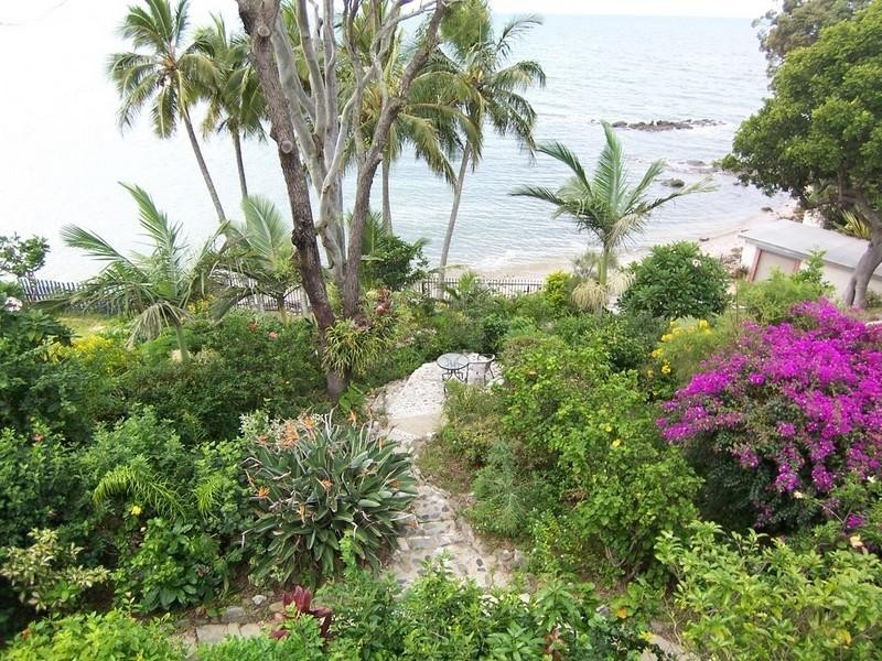 18 Whytecliffe Parade, Woody Point QLD 4019