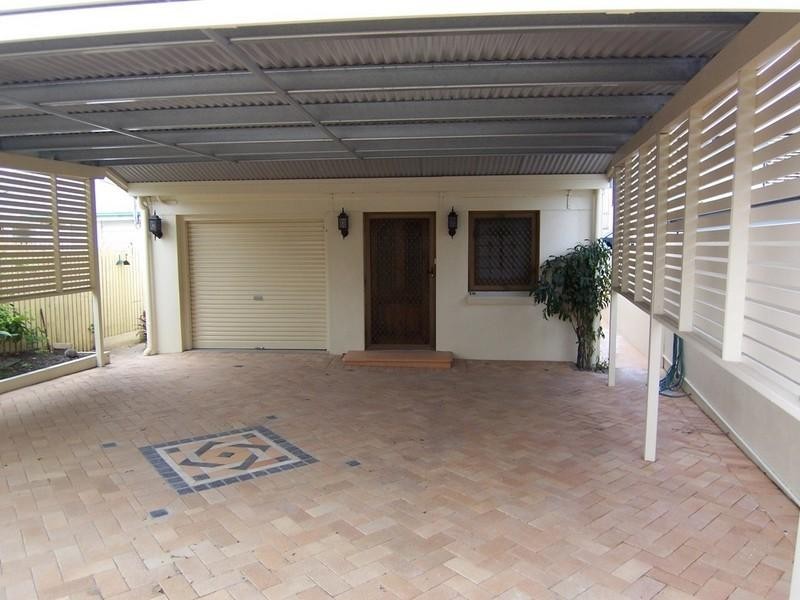 18 Whytecliffe Parade, Woody Point QLD 4019
