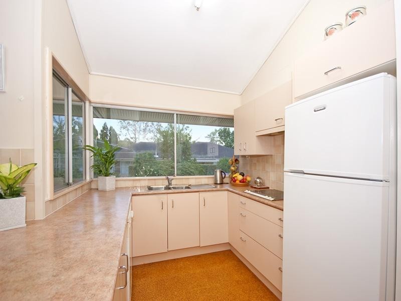 15 Ashley Road, Chermside West QLD 4032