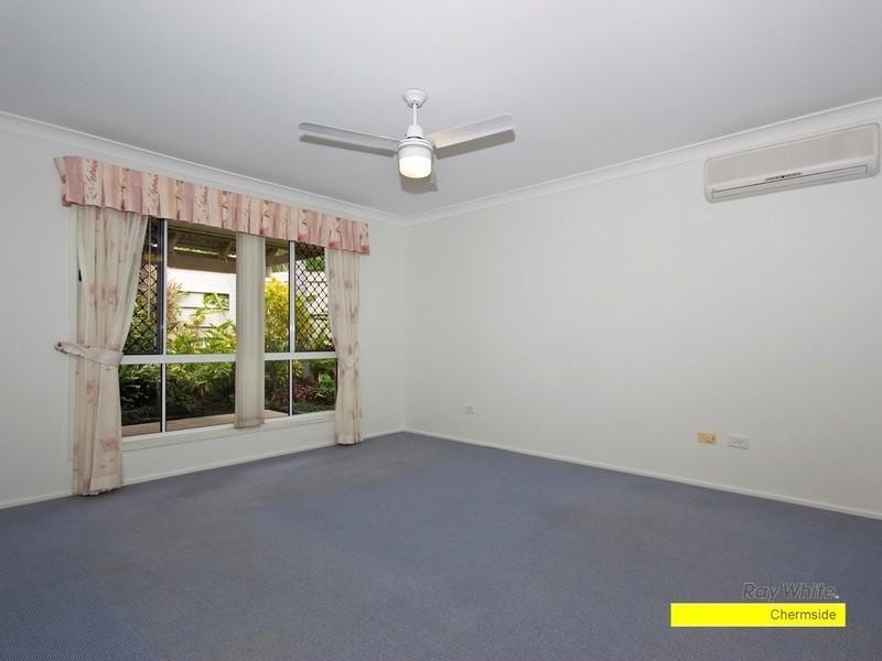 7 Waterford Place, Bridgeman Downs QLD 4035