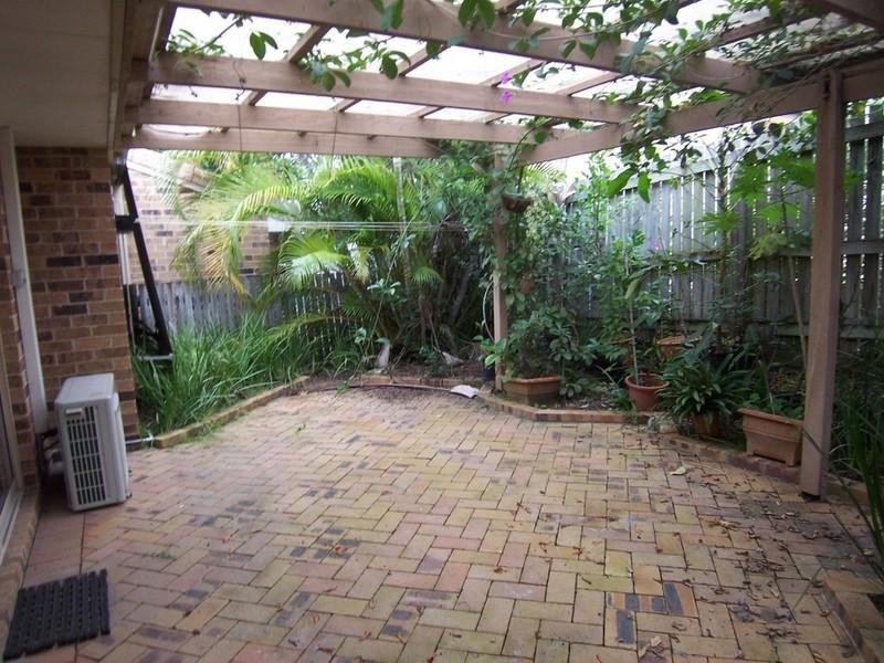 2/12 View Street, Chermside QLD 4032