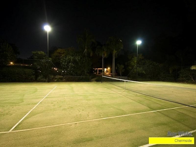 240 Ridley Road, Bridgeman Downs QLD 4035