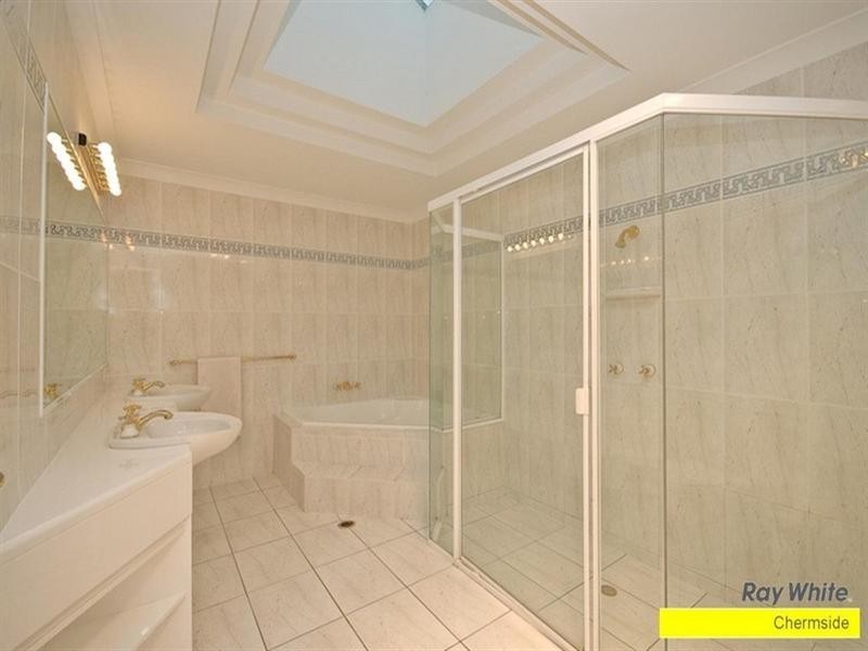 240 Ridley Road, Bridgeman Downs QLD 4035