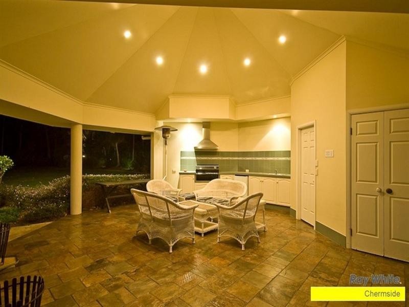 240 Ridley Road, Bridgeman Downs QLD 4035