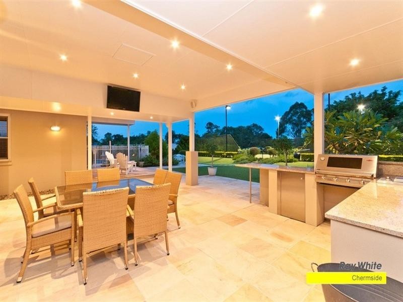 Bridgeman Downs QLD 4035