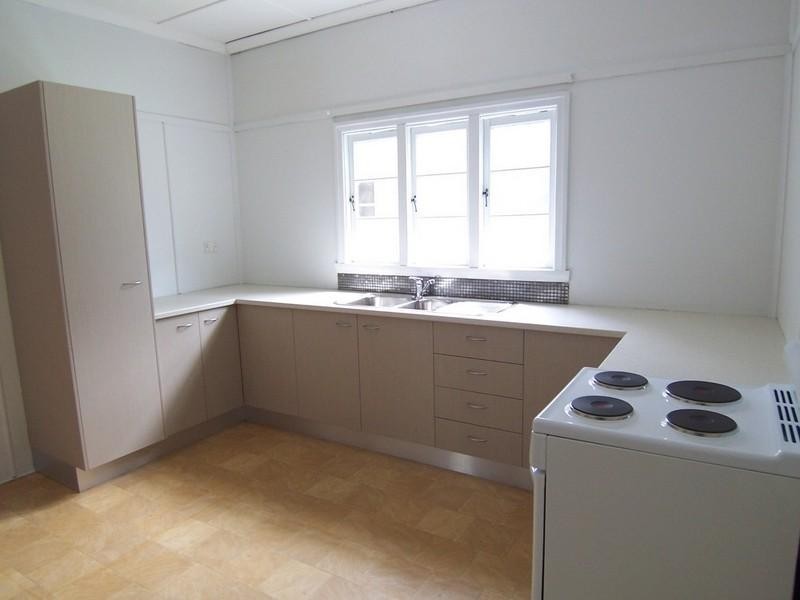 253 Earnshaw Road, Northgate QLD 4013