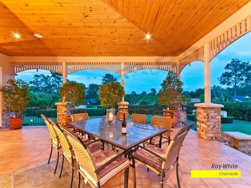 130 Camelot Place, Bridgeman Downs QLD 4035