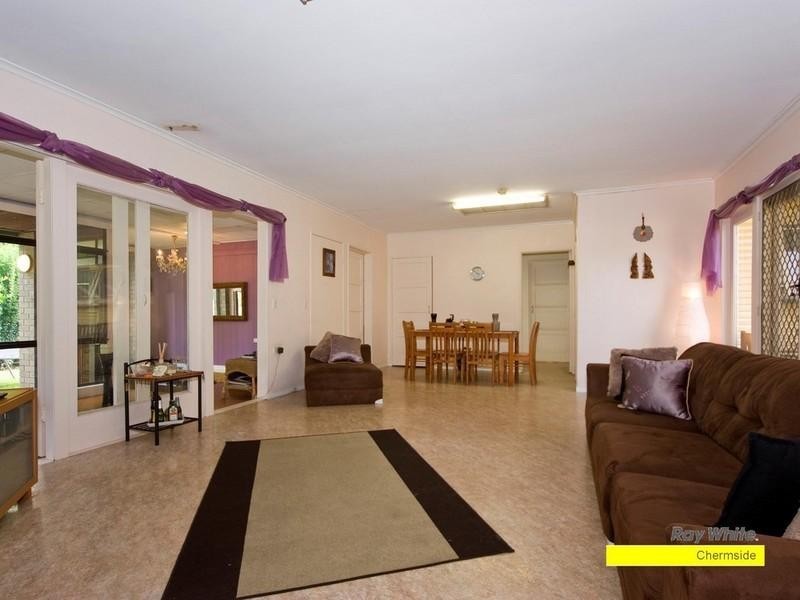 377 Ellison Road, Aspley QLD 4034