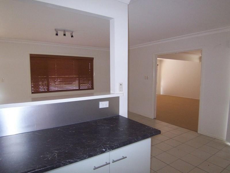 31 Ashmole Road, Redcliffe QLD 4020