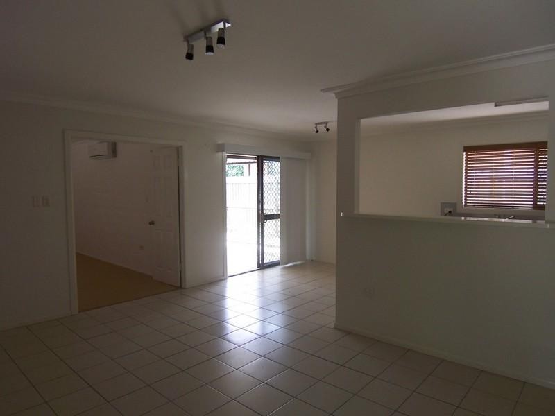 31 Ashmole Road, Redcliffe QLD 4020