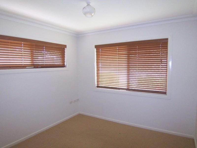 31 Ashmole Road, Redcliffe QLD 4020