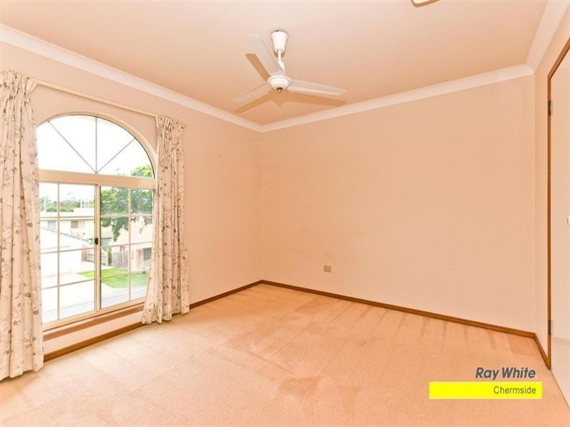 10 Lebelle Place, Carseldine QLD 4034