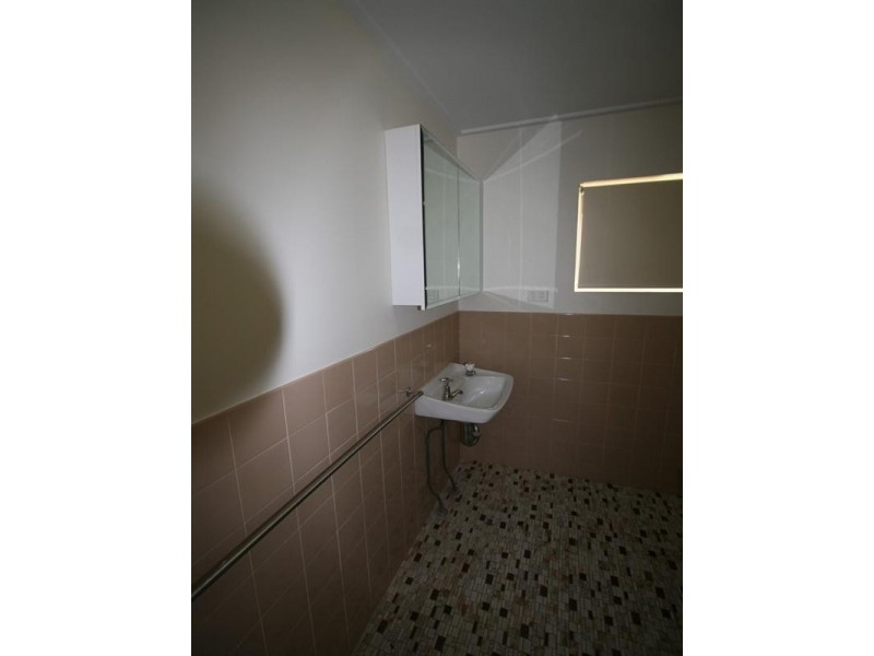 4/147 Hudson Road, Albion QLD 4010