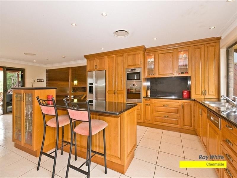 11 Quaver Court, Bridgeman Downs QLD 4035