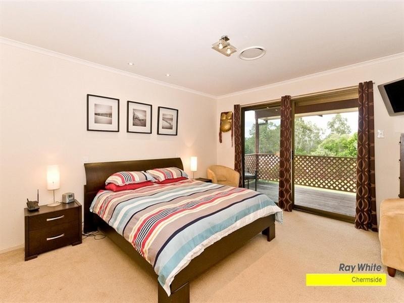 11 Quaver Court, Bridgeman Downs QLD 4035