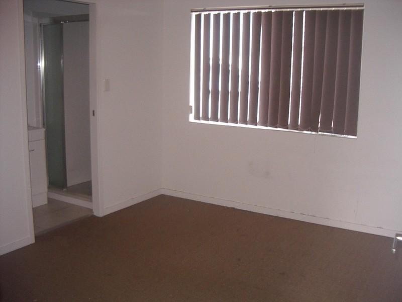 4/57 Wallace Street, Chermside QLD 4032