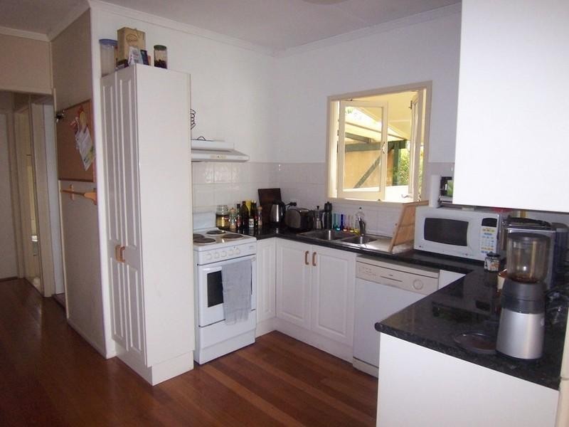 10 Percy Street, Zillmere QLD 4034