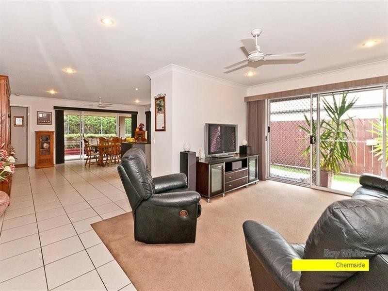 17 Melicope Place, Carseldine QLD 4034